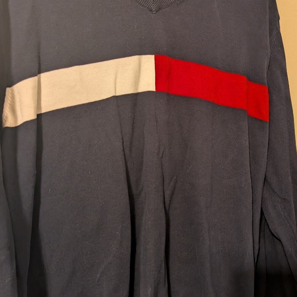 Tommy Hilfiger Navy Blue Sweater With Logo Across Chest - Picture 2 of 7